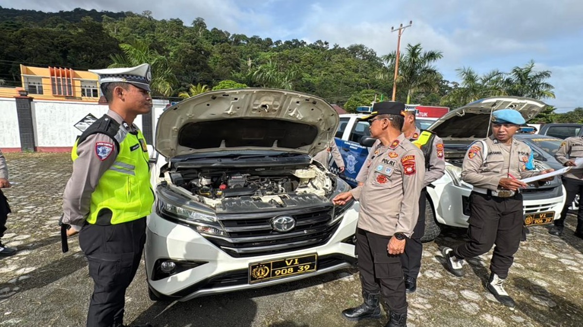 Lima Kendaraan Dinas Polres Kayong Utara Rusak, Operasional Tetap Jalan