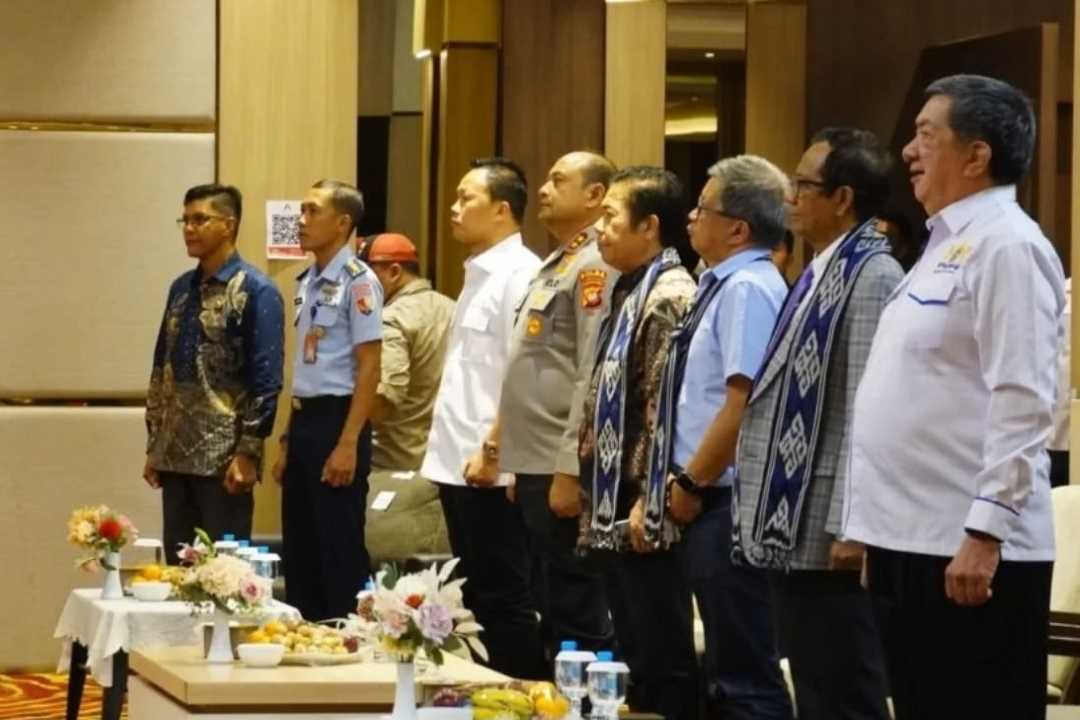 Hadiri Muprov VII Kadin Kalbar, Wabup Amru Chanwari Ajak Pengusaha Lirik Potensi Kayong Utara